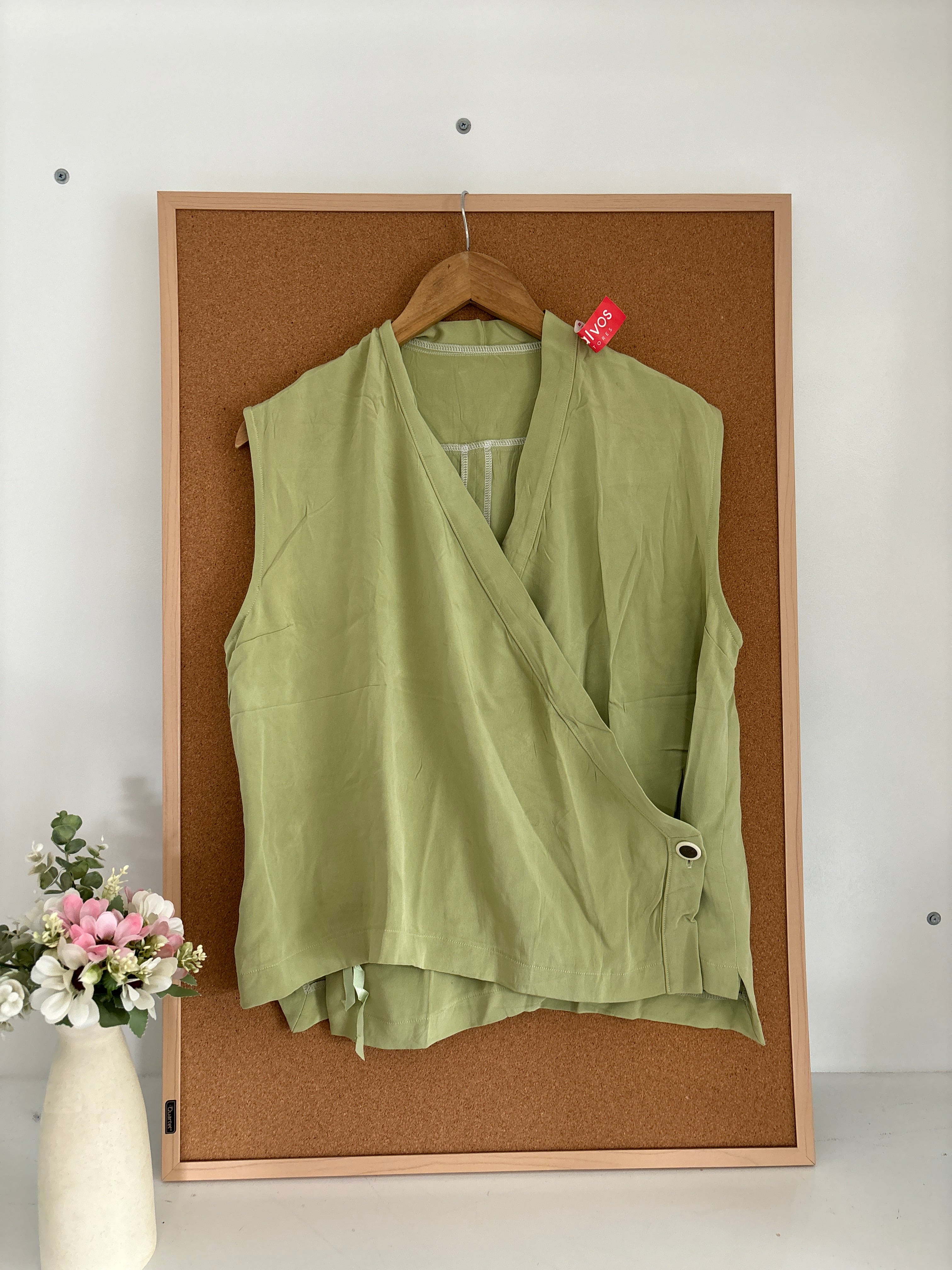 Wrap top