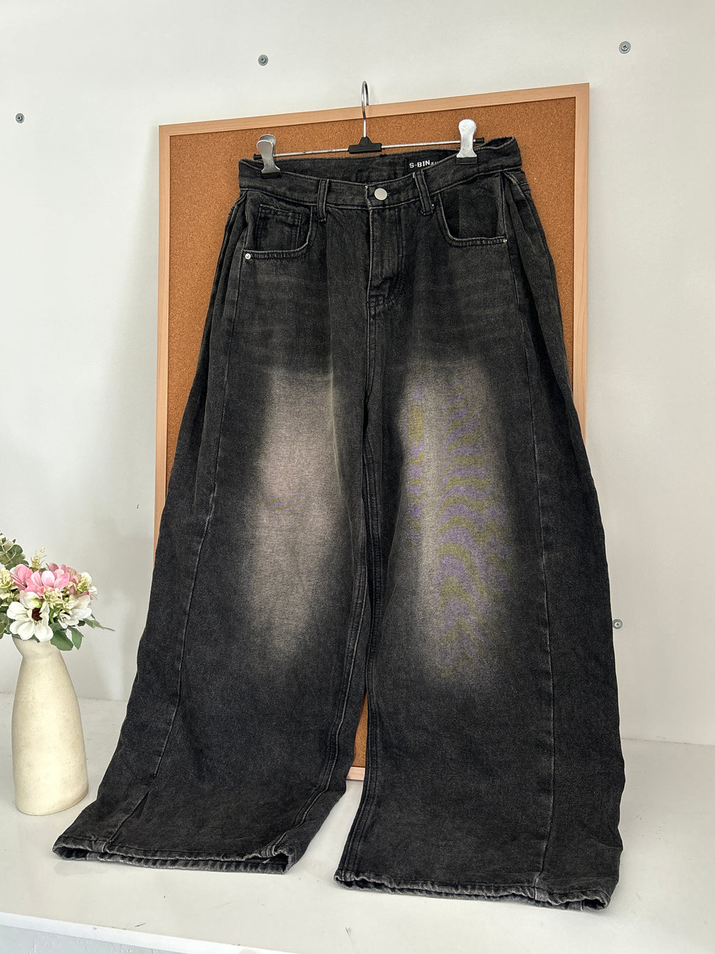 High waisted baggy denim