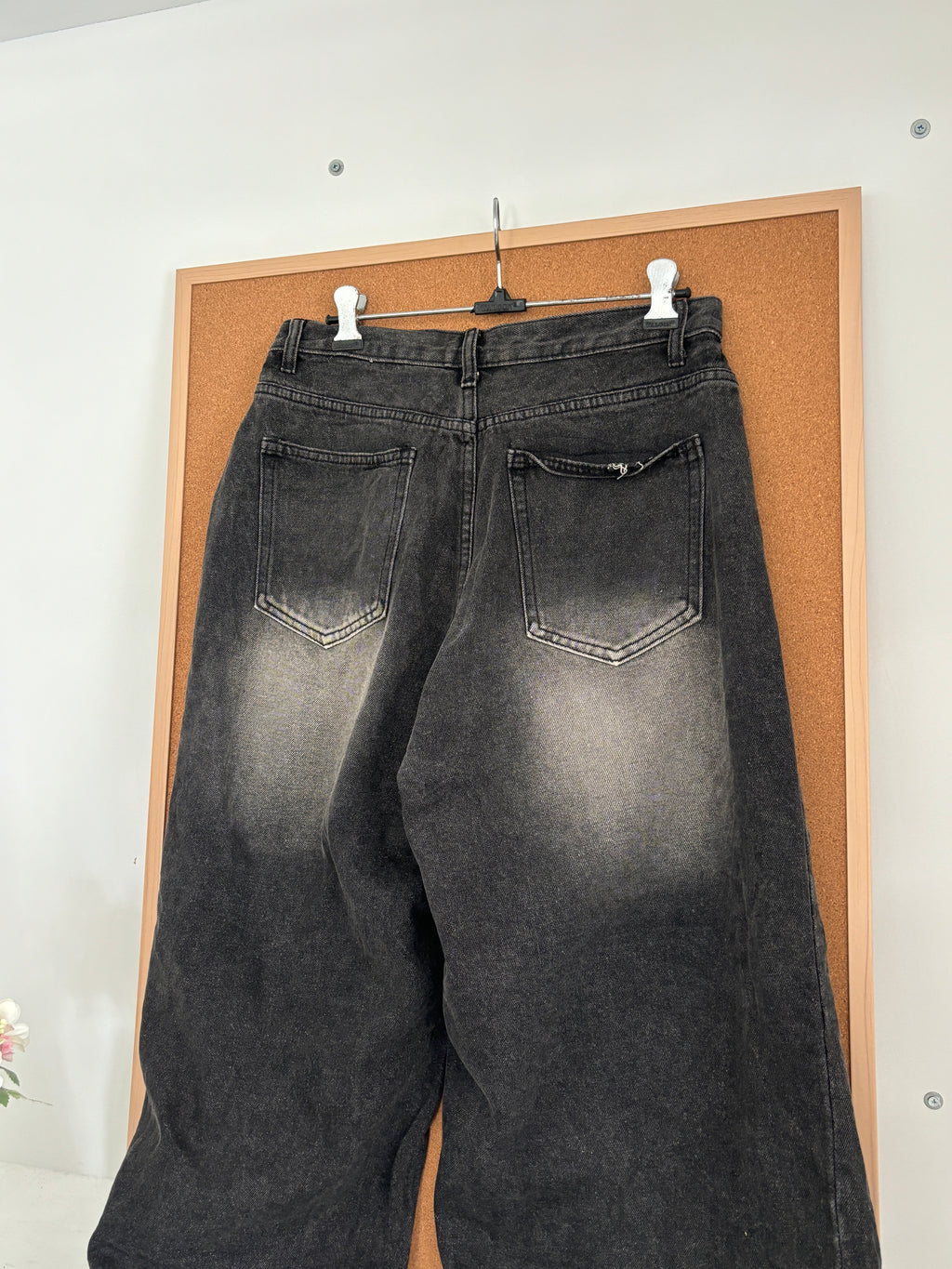 High waisted baggy denim
