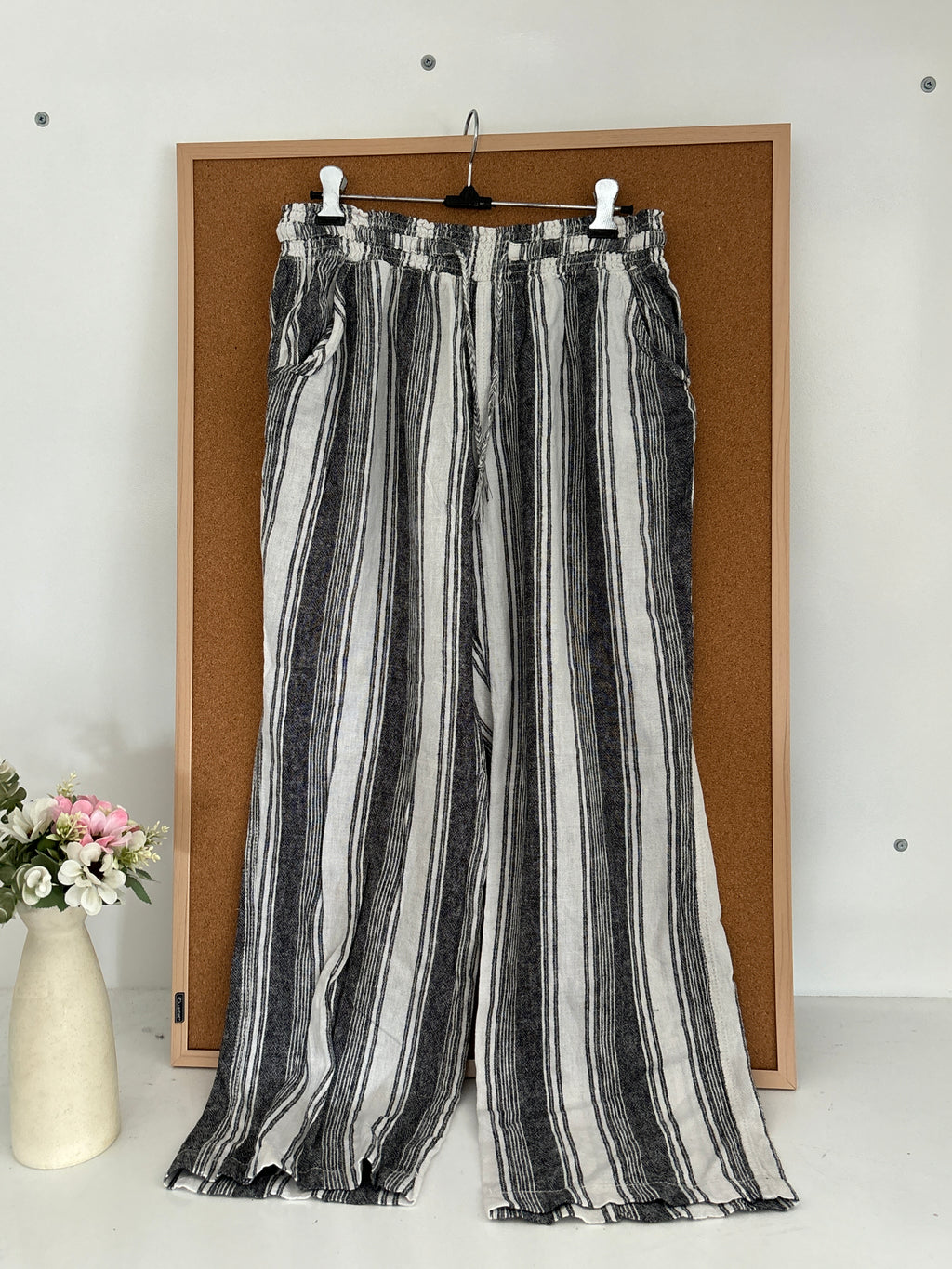 Striped linen trouser
