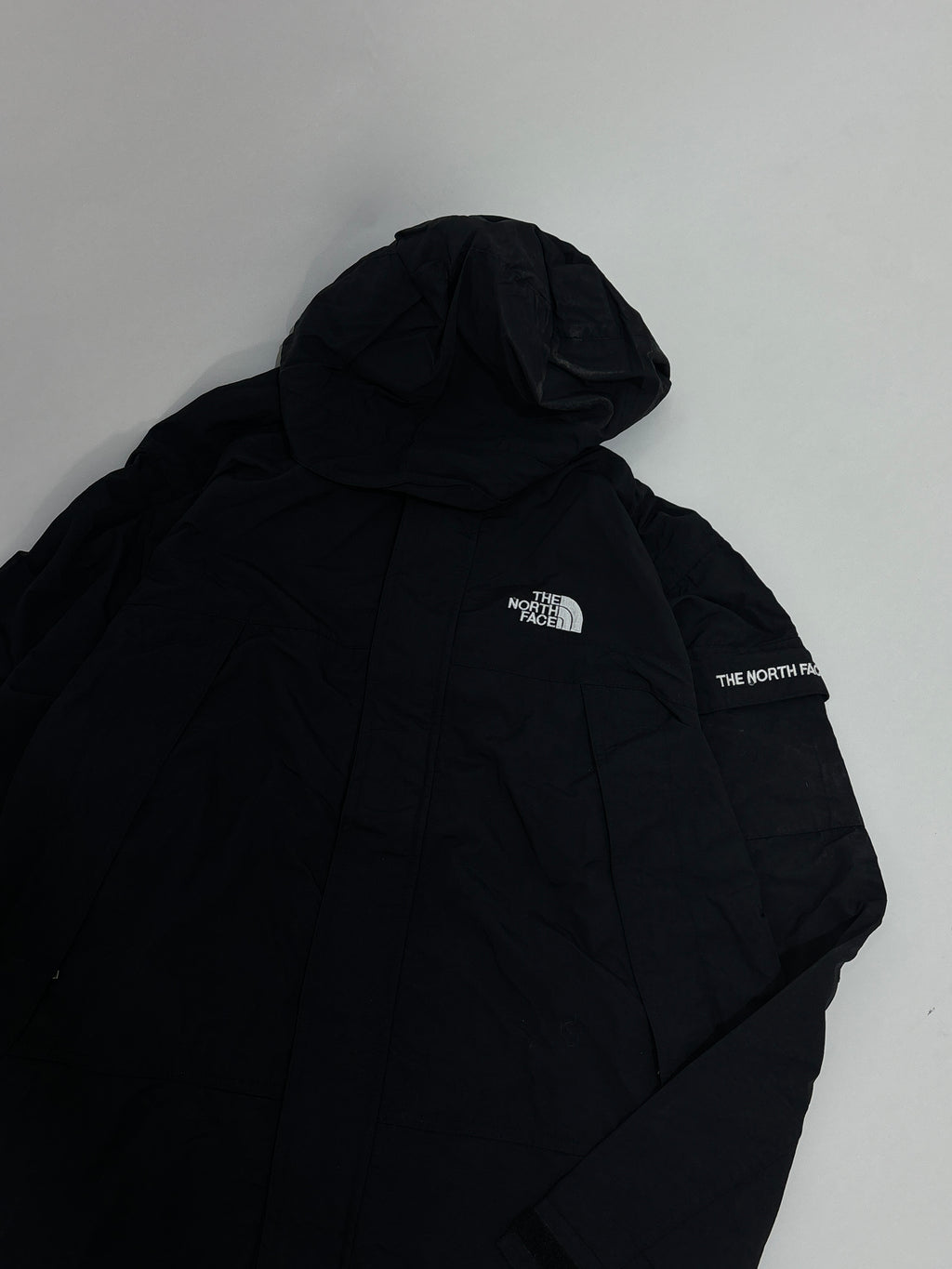 The northface windbreaker