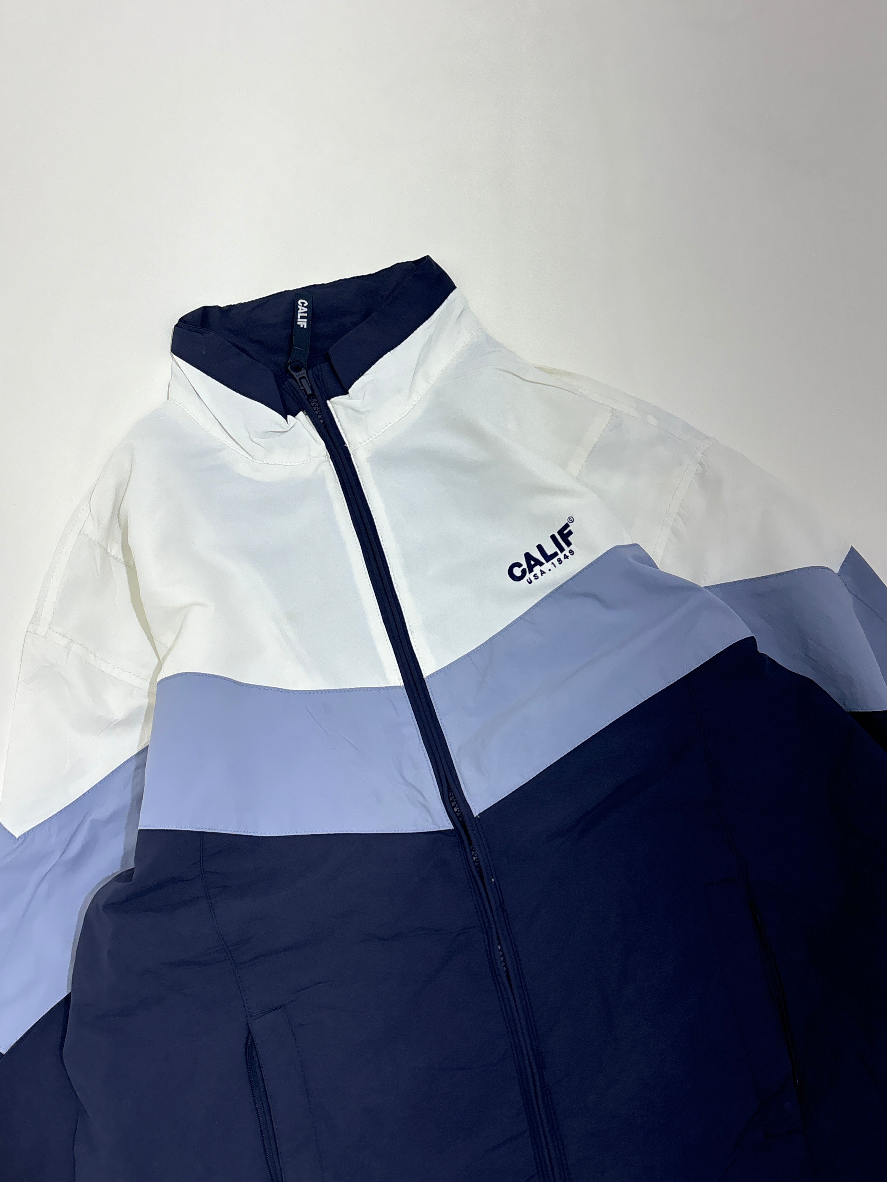 Calif windbreaker