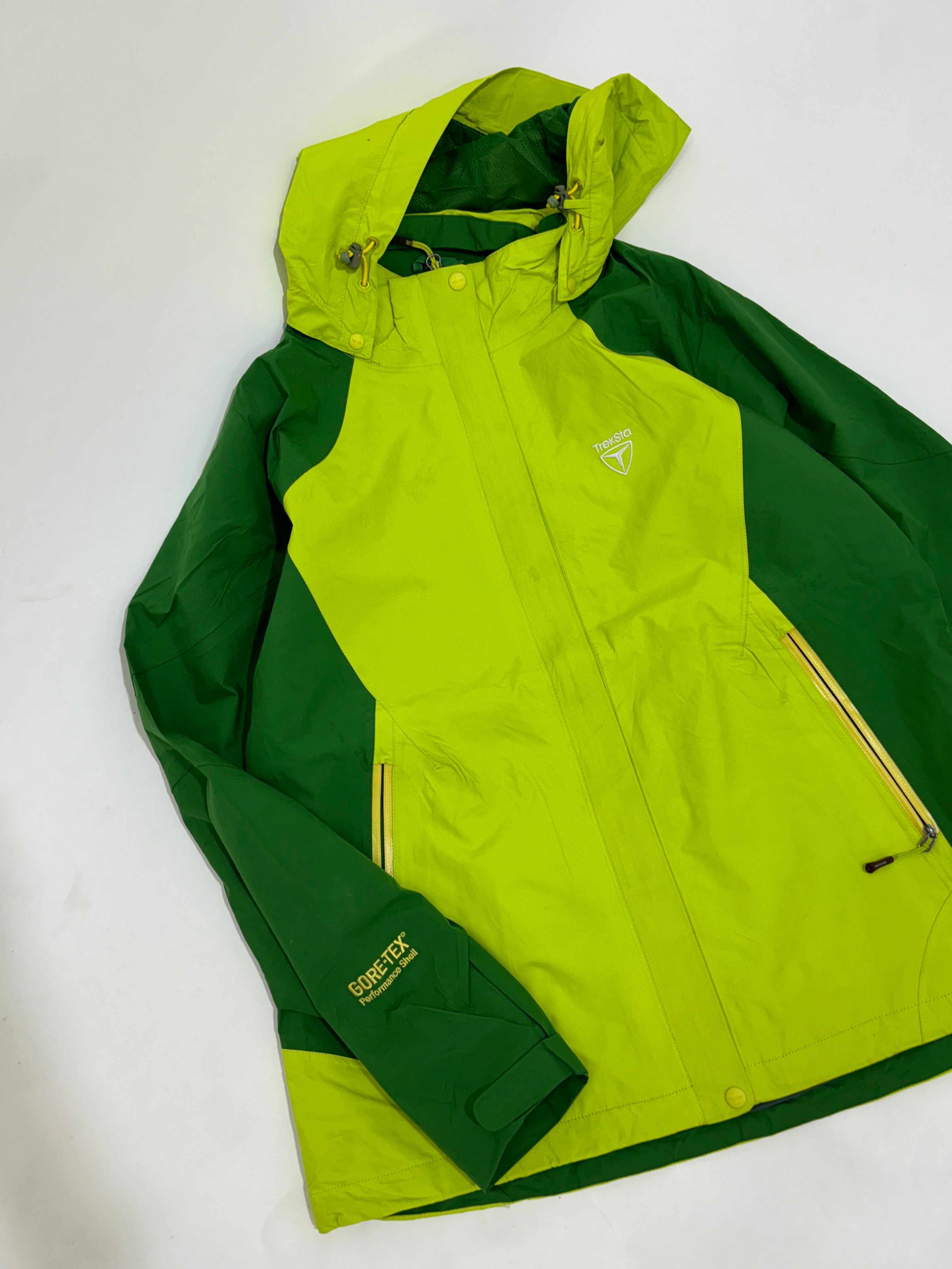 GORE-TEX Performance Shell By Treksta
