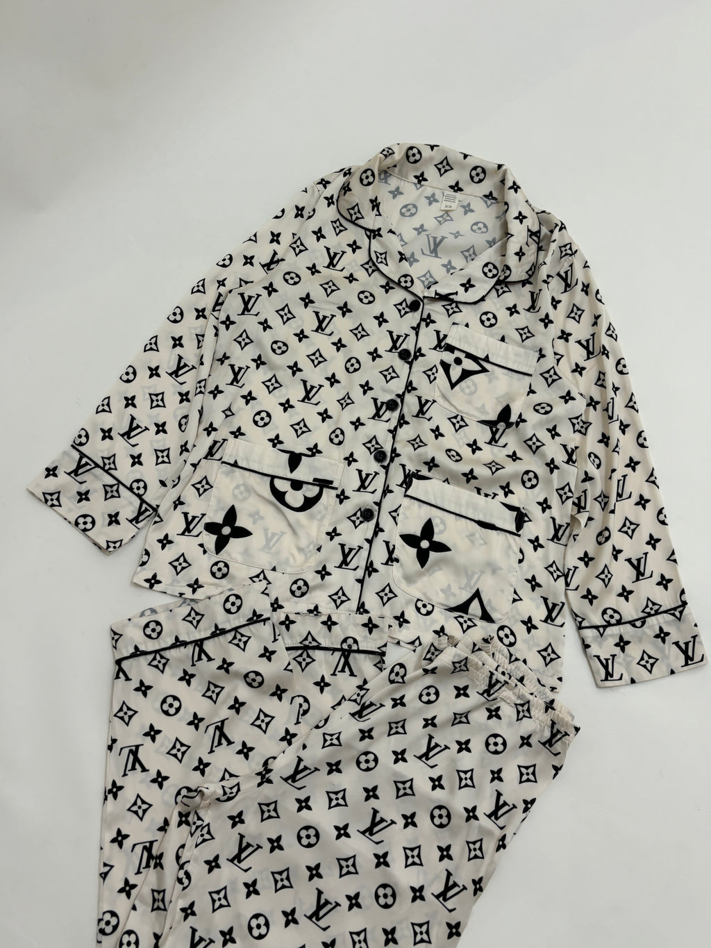 Satin pj
