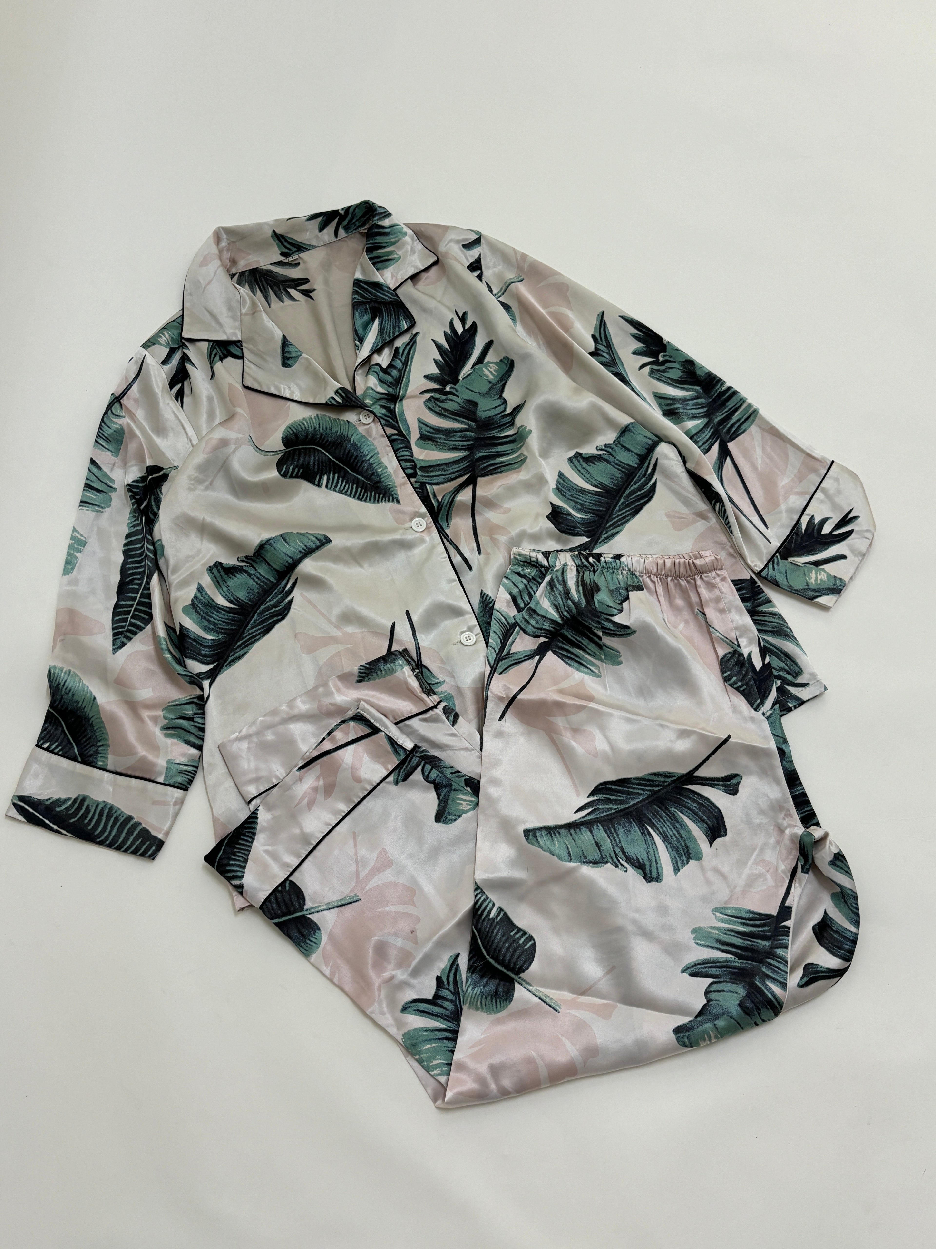 Satin pj