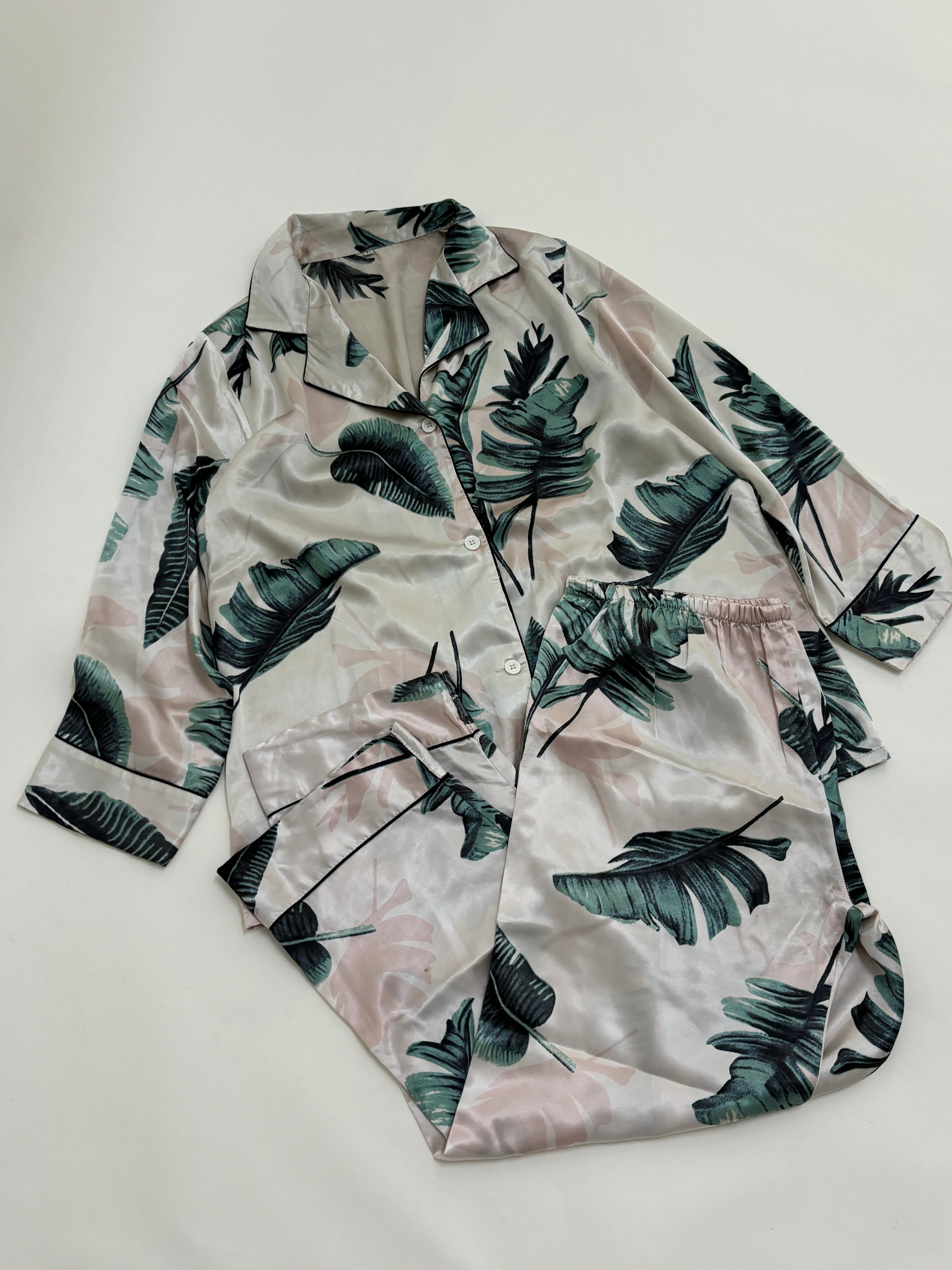 Satin pj