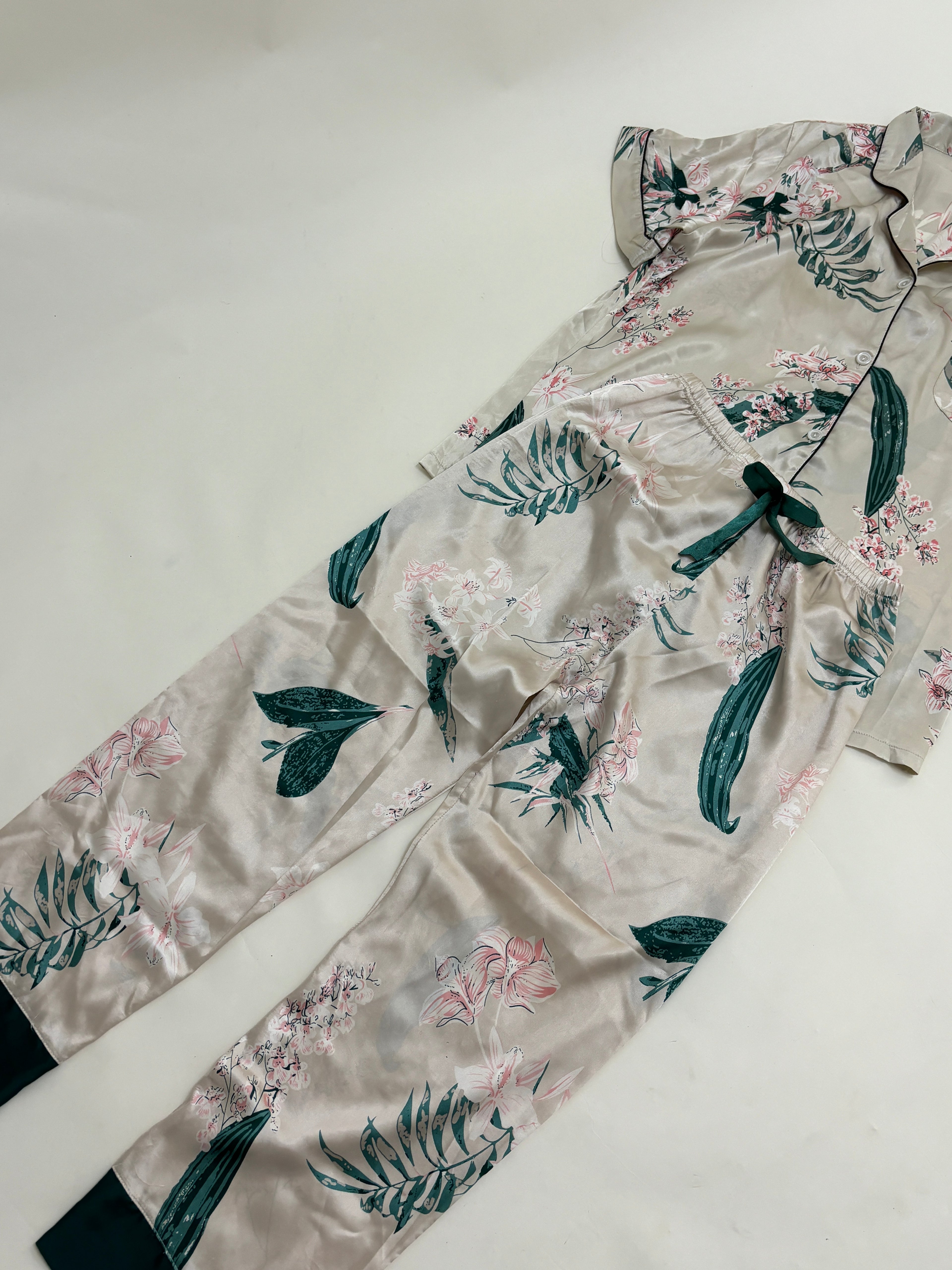 Satin pj