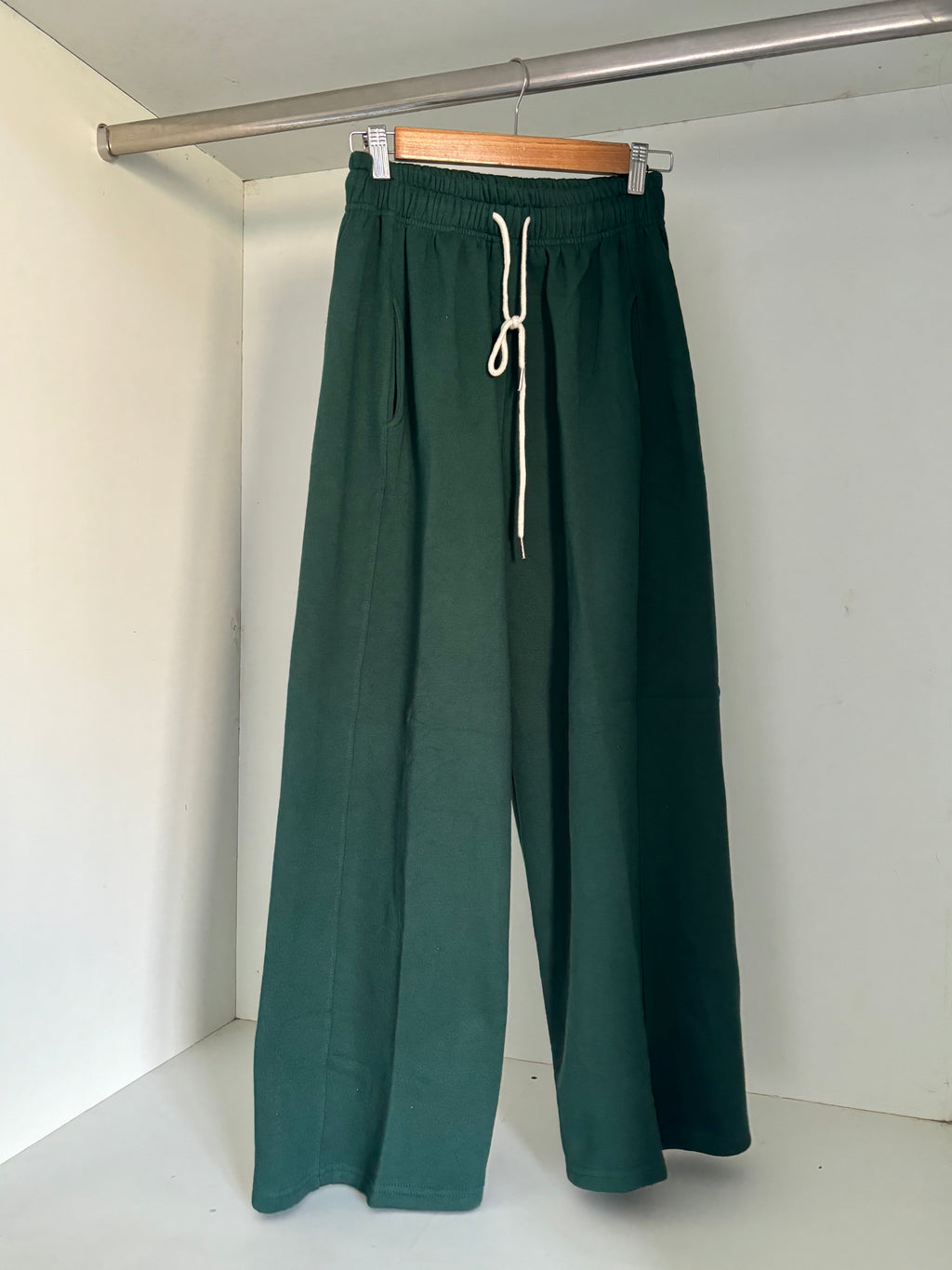 Green Unisex joggers