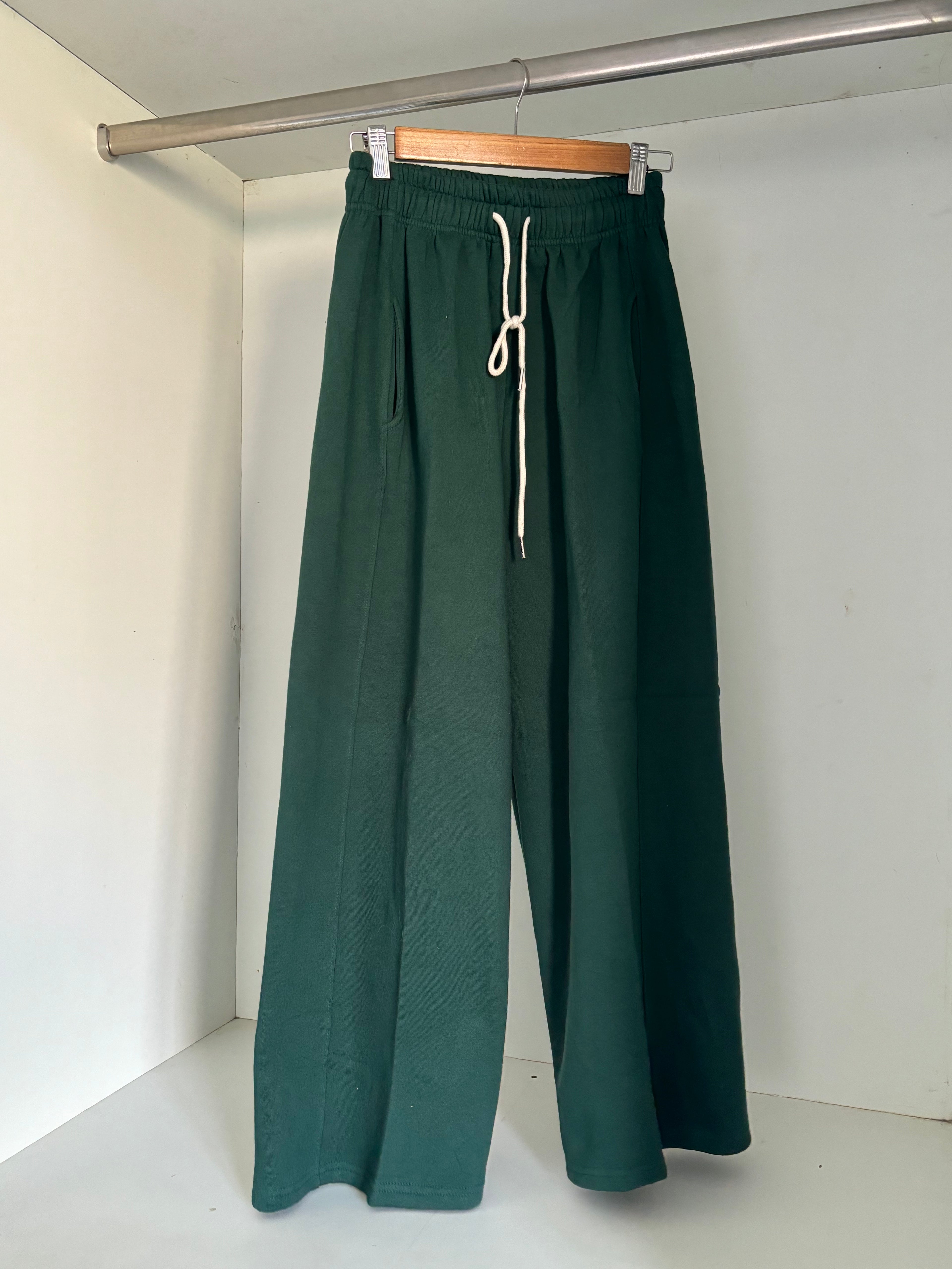 Green Unisex joggers