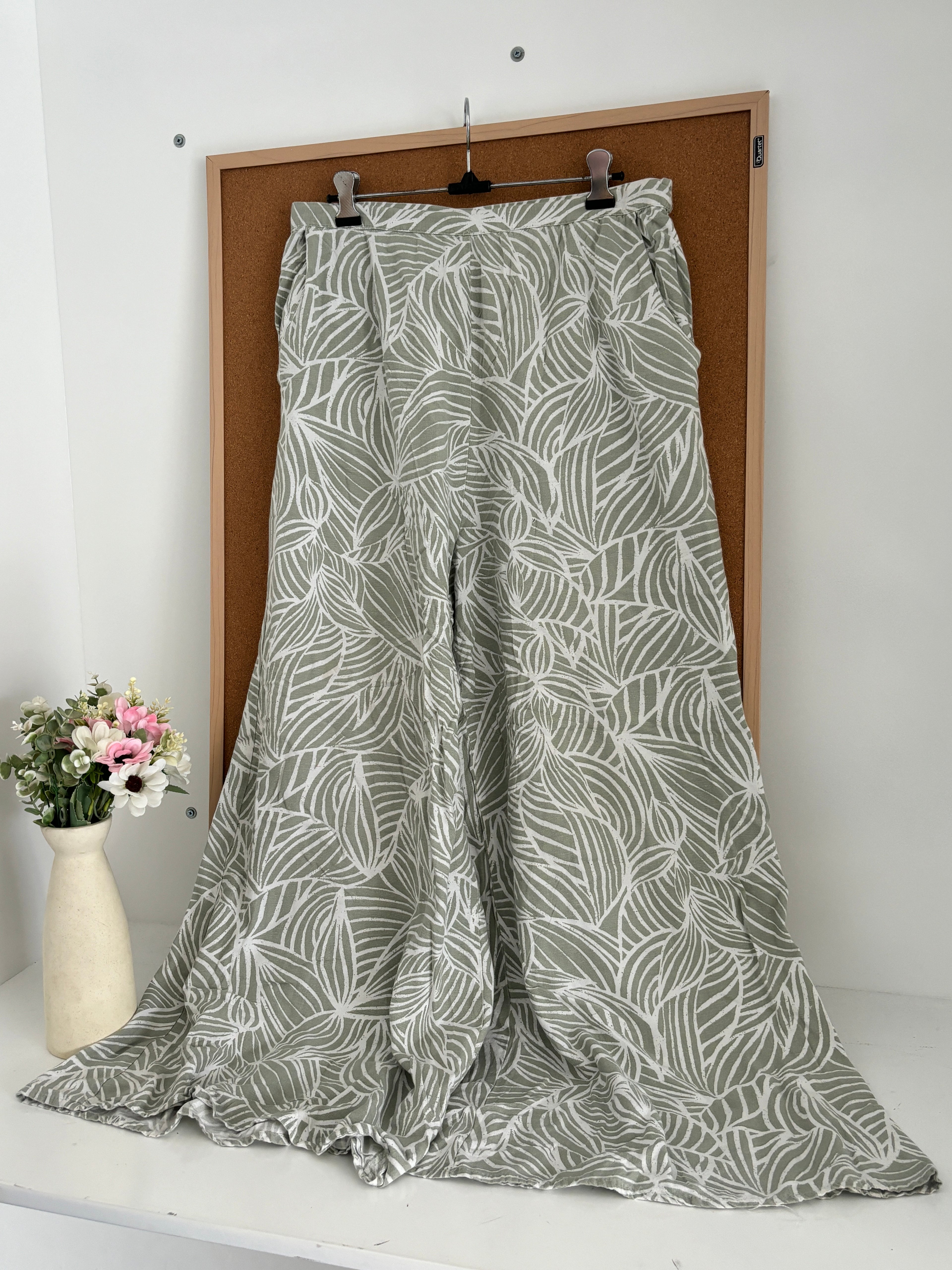 Linen trouser