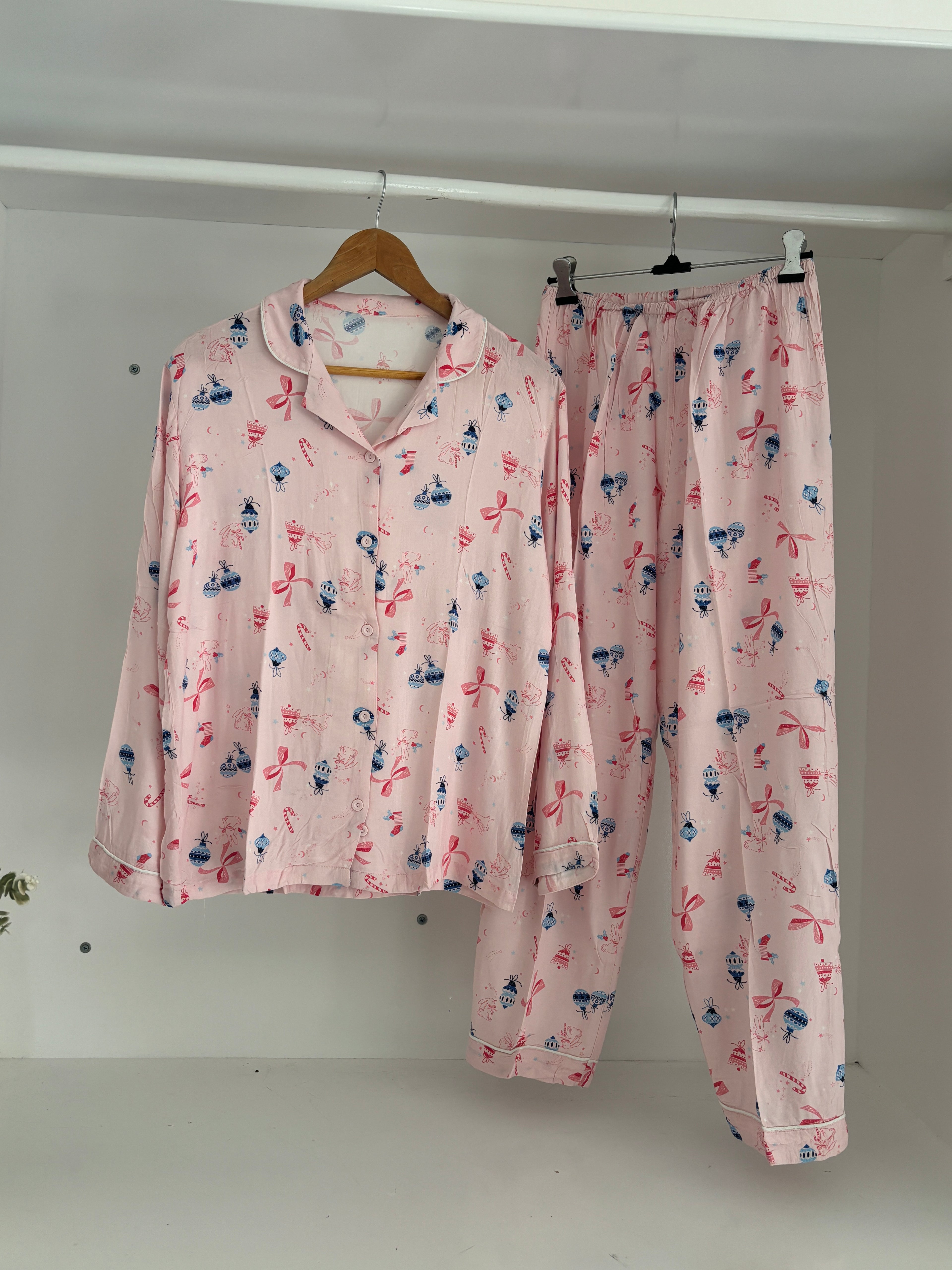 Bows & bell pj set