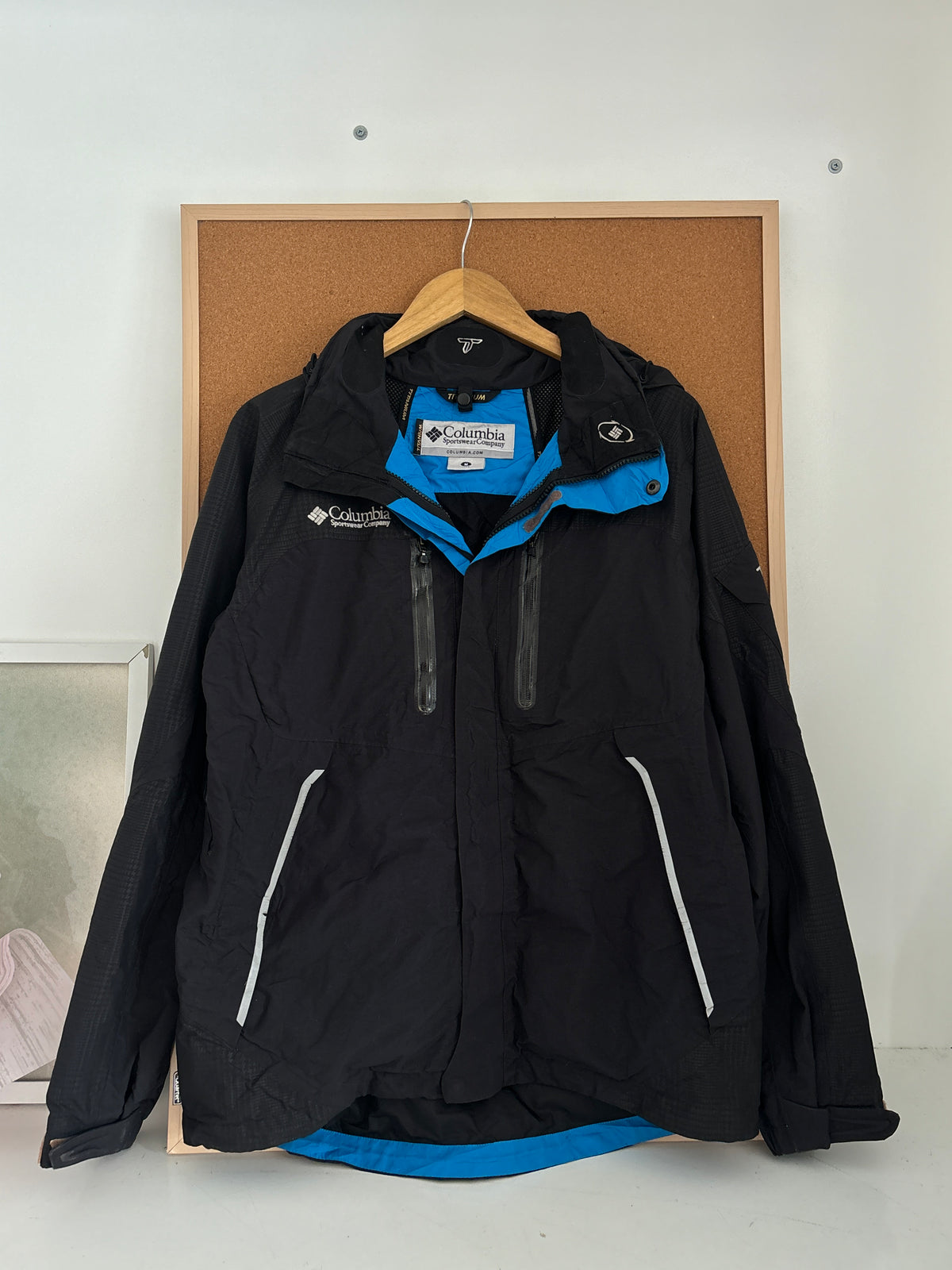 Columbia trekking jacket ( waterproof )