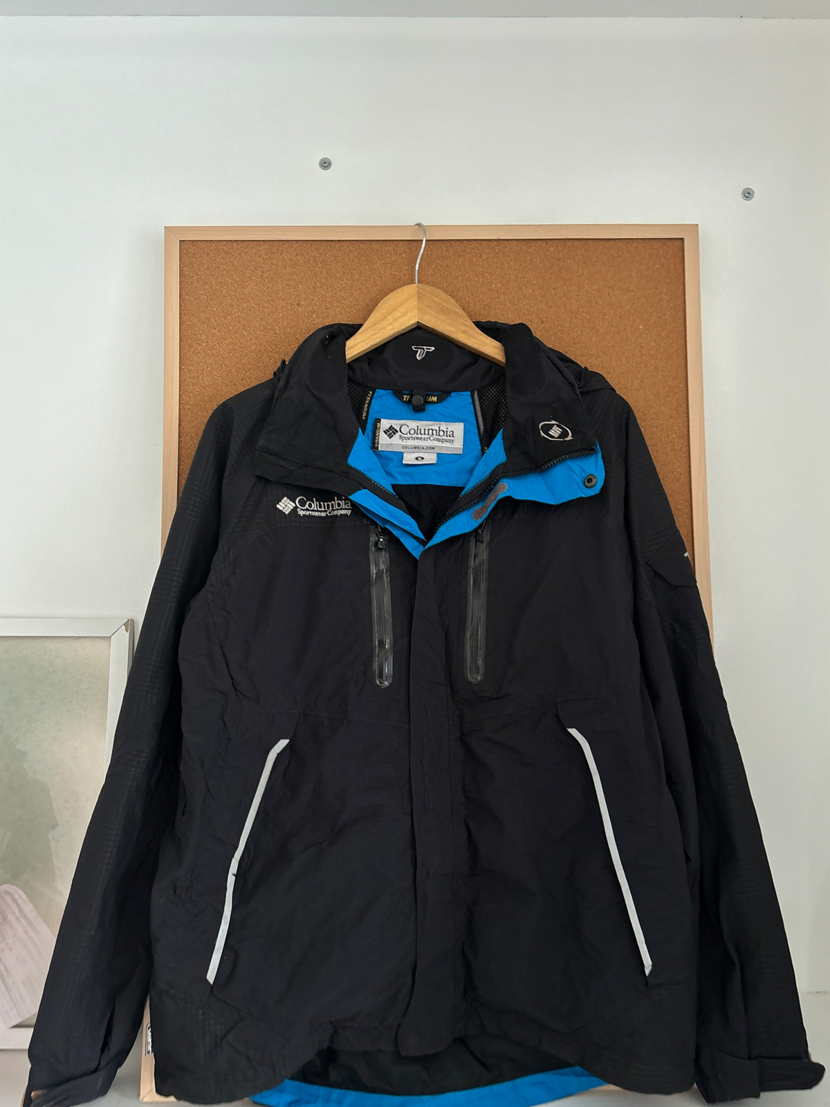 Columbia trekking jacket ( waterproof )