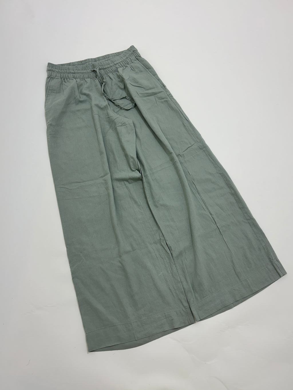 Green linen trouser