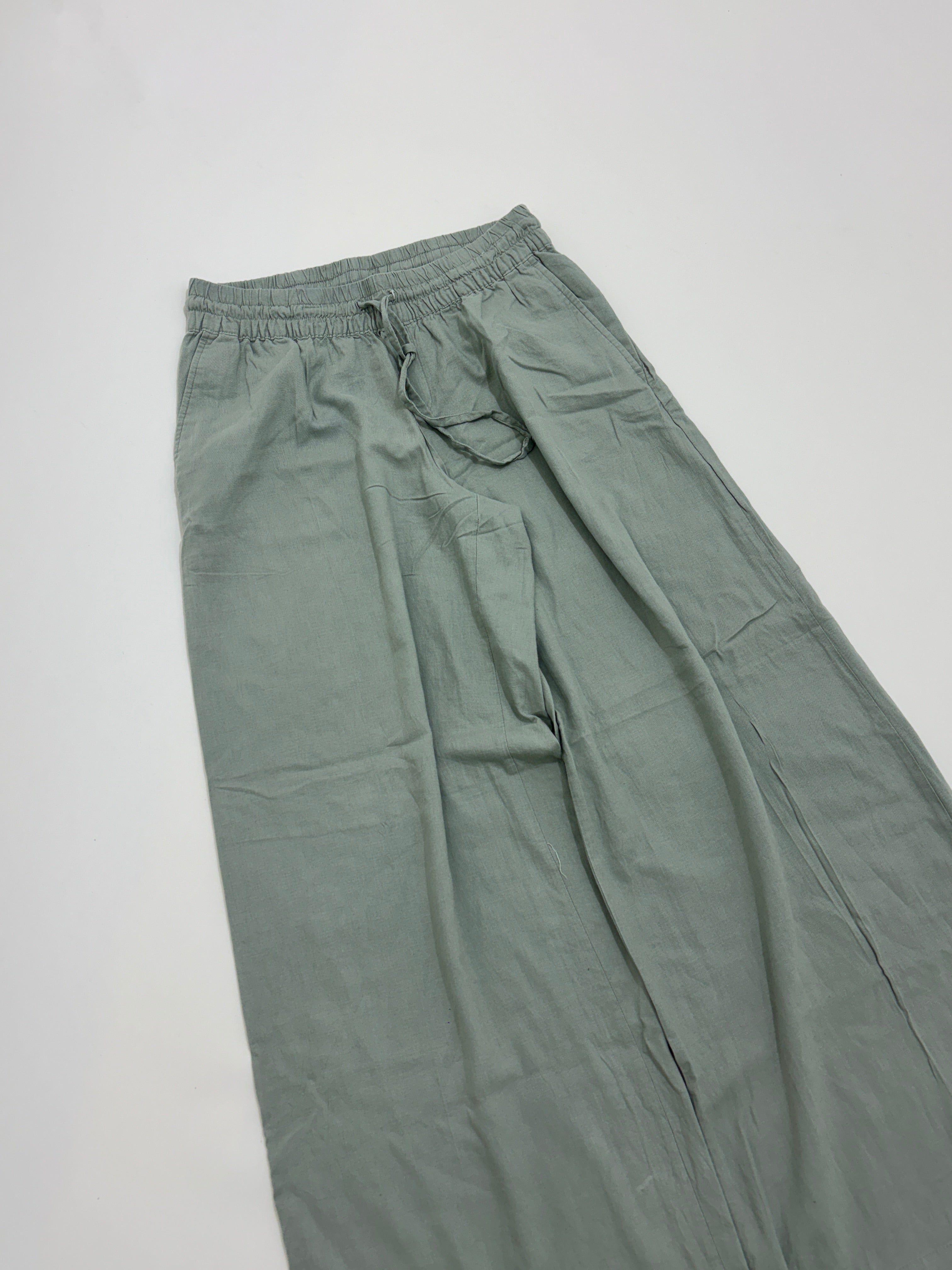 Green linen trouser