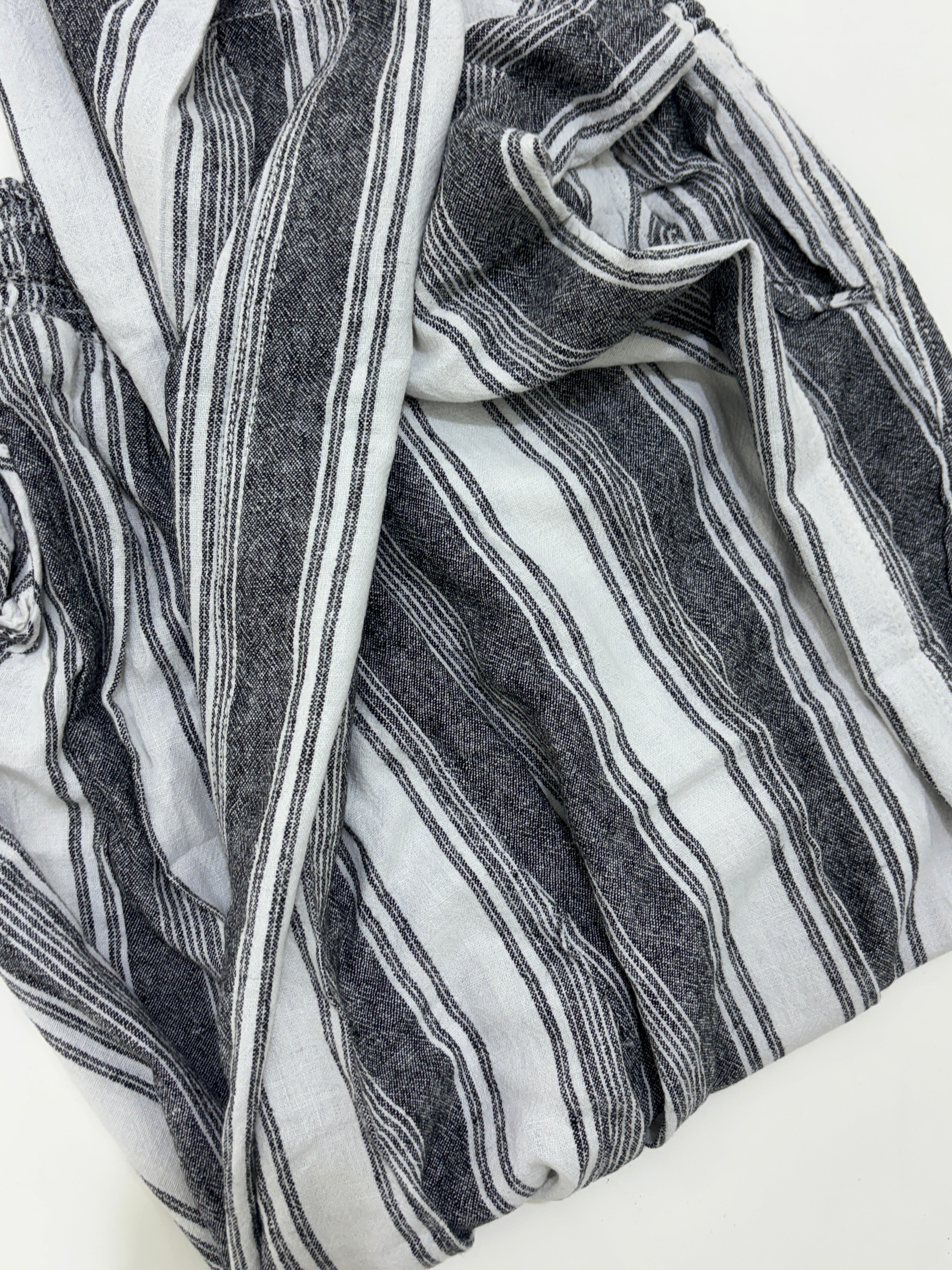 Striped linen trouser