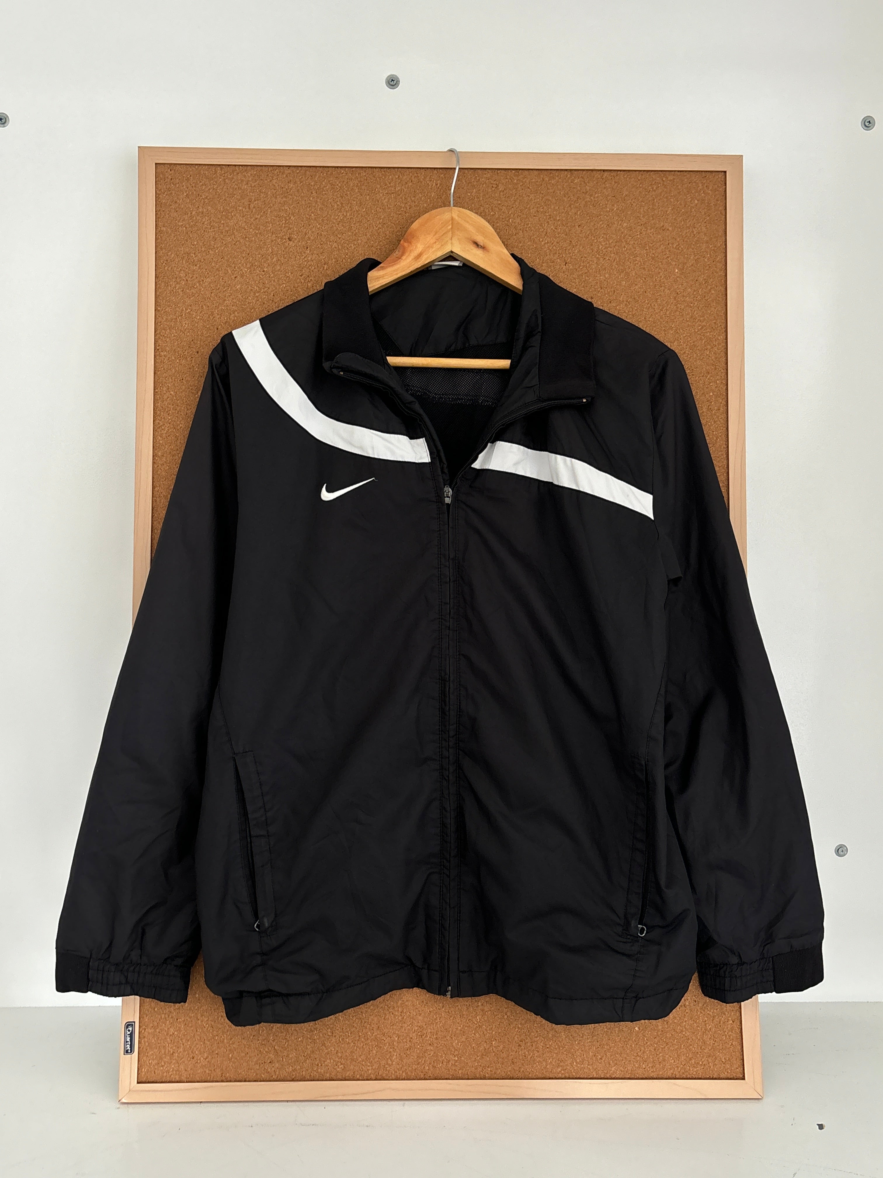 Nike windbreaker