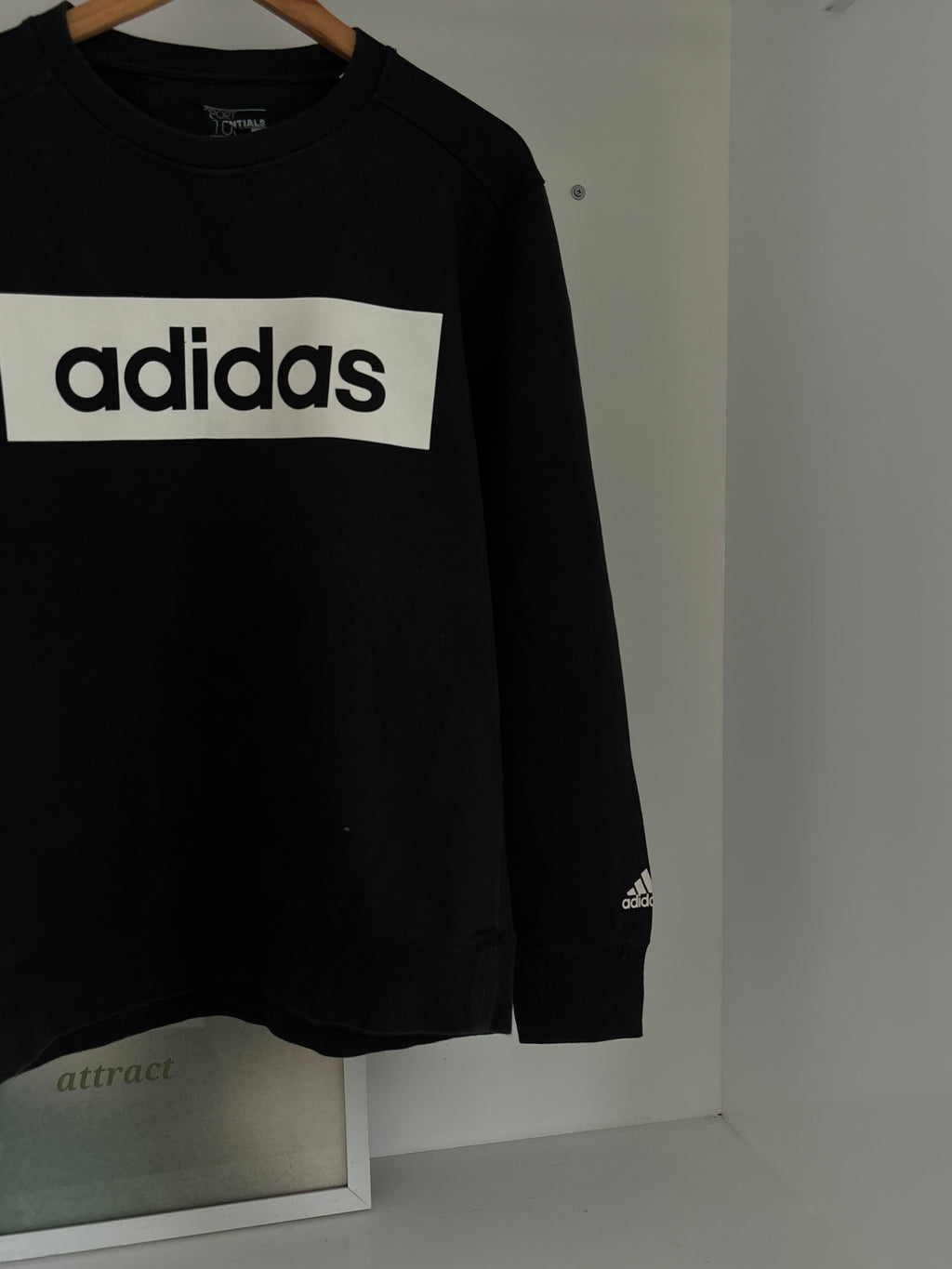 Adidas Sweatshirt