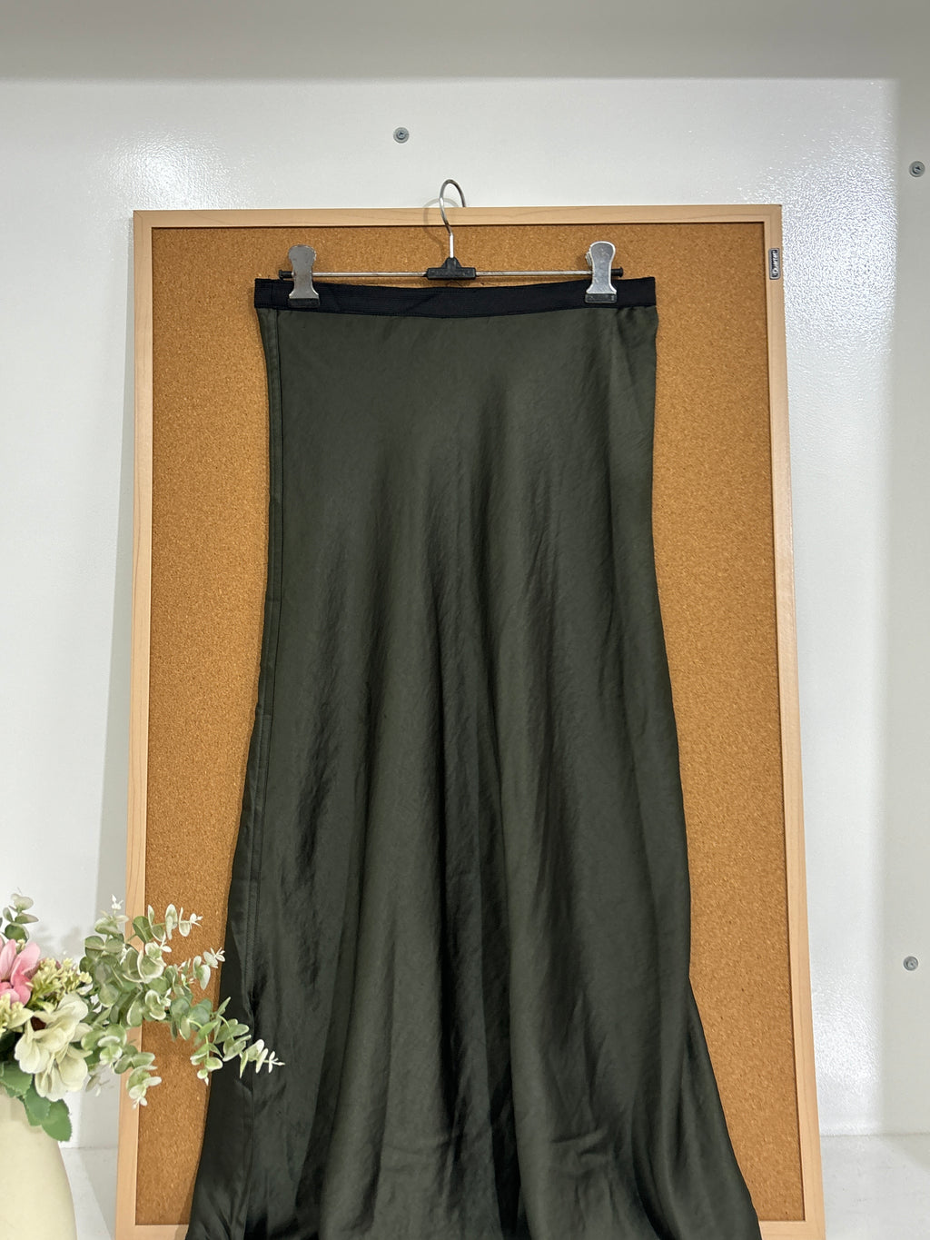 Satin skirt