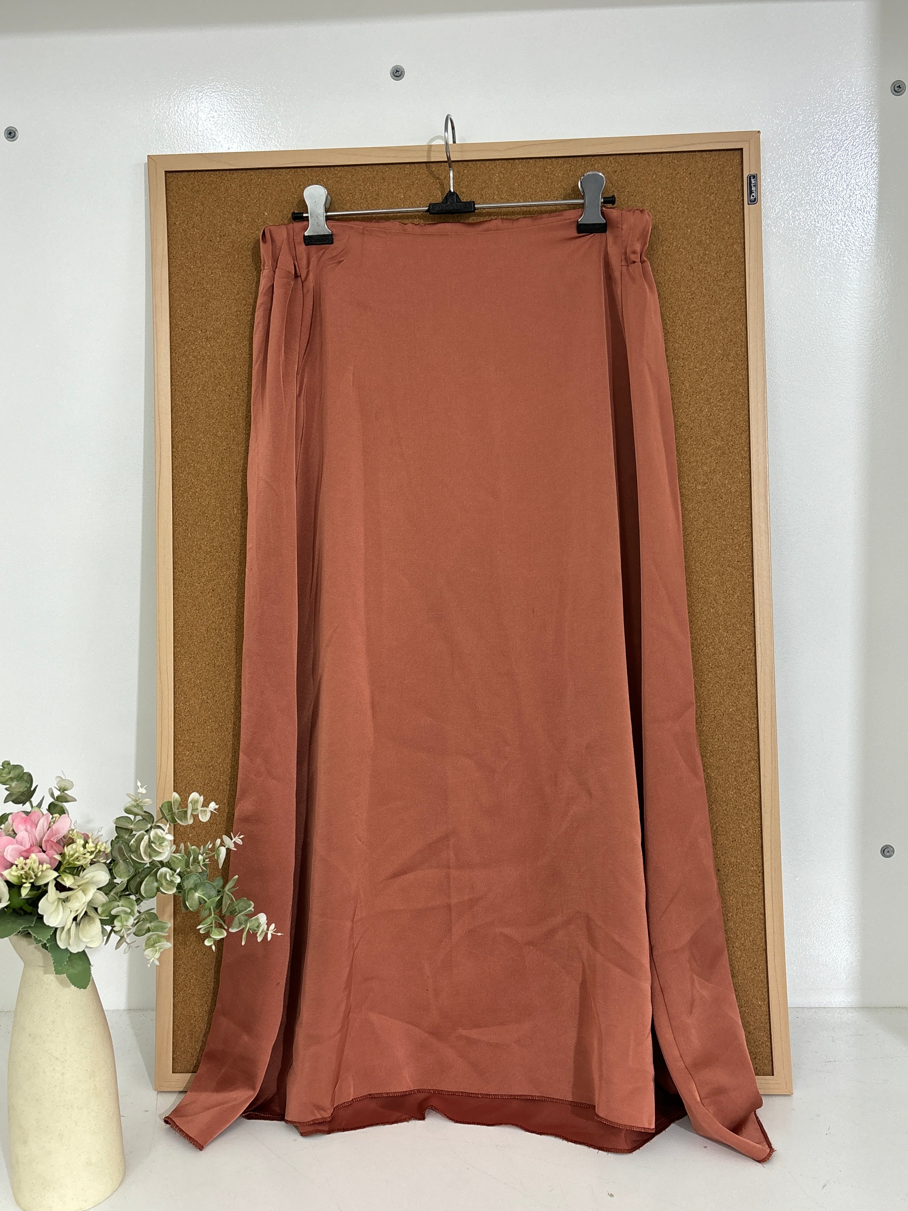 Satin skirt