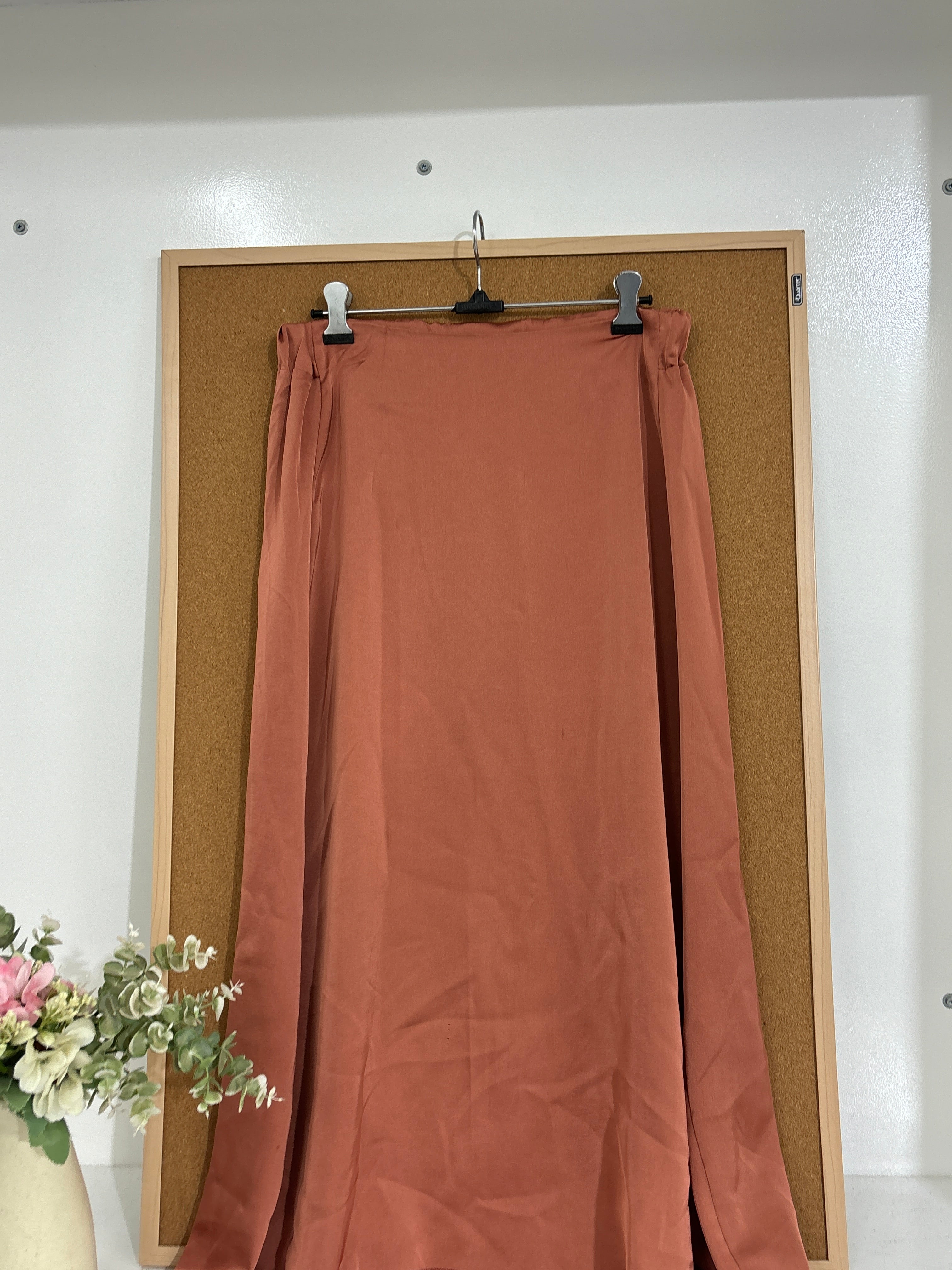 Satin skirt