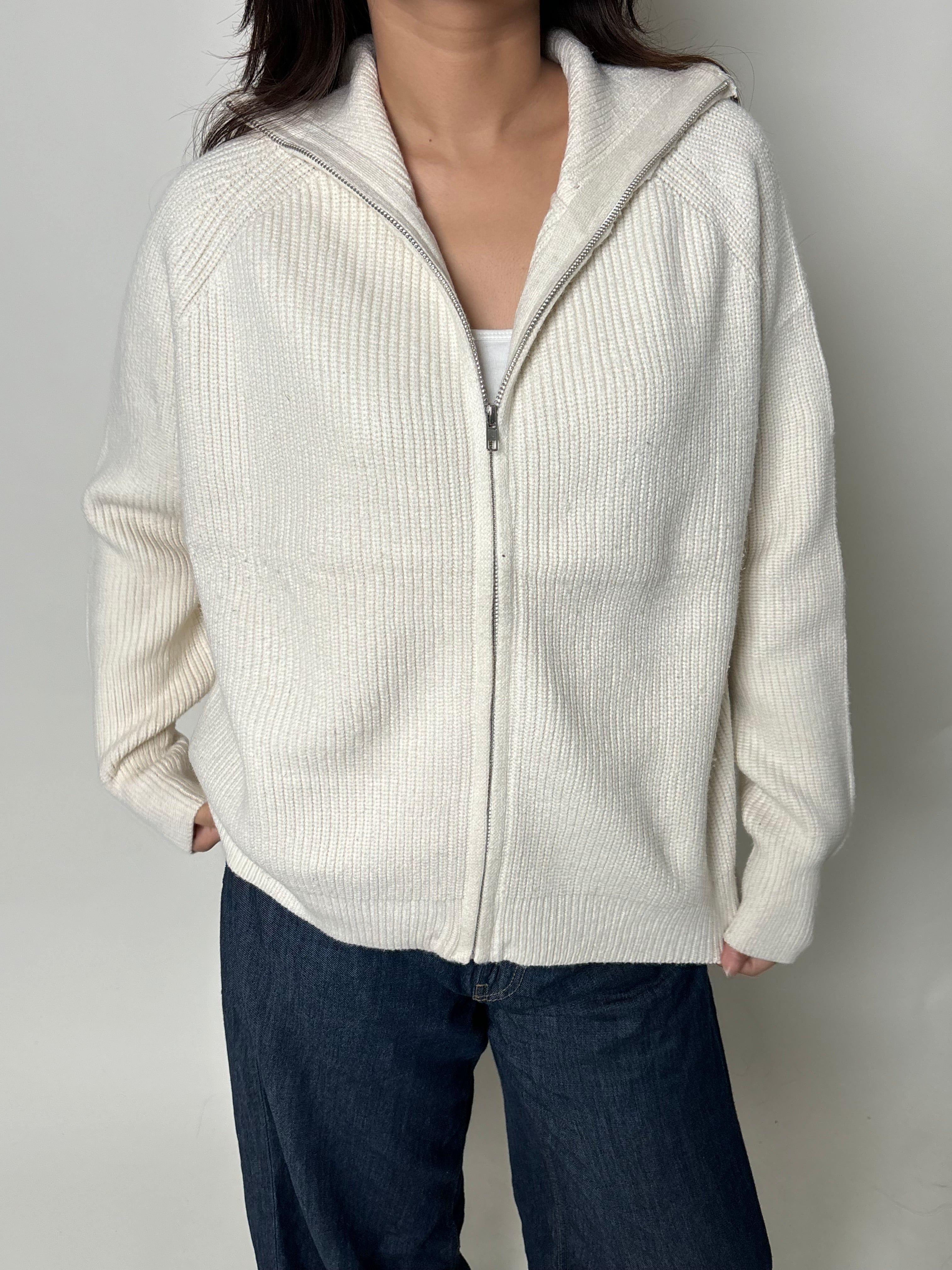 Zipper sweater