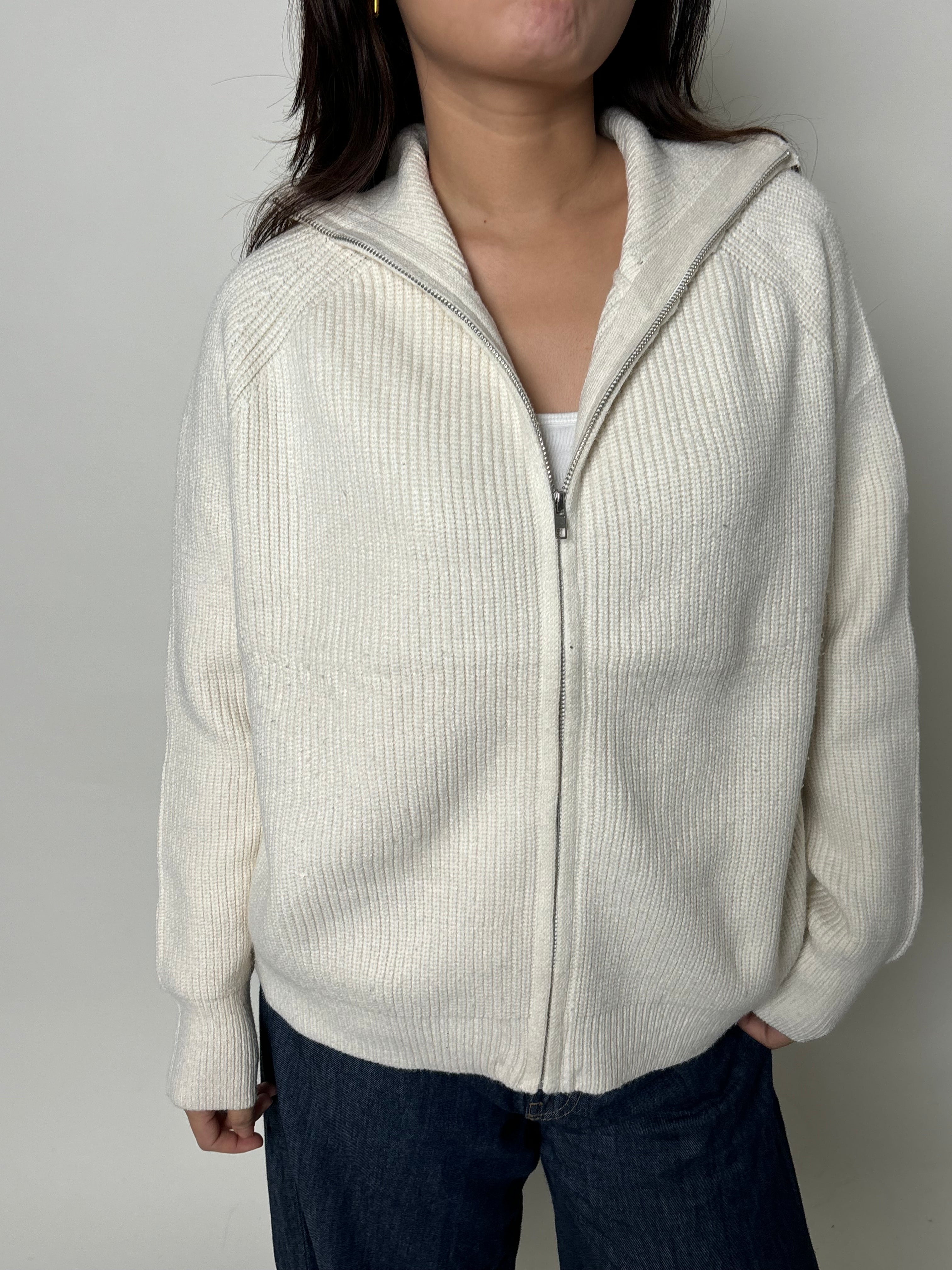Zipper sweater