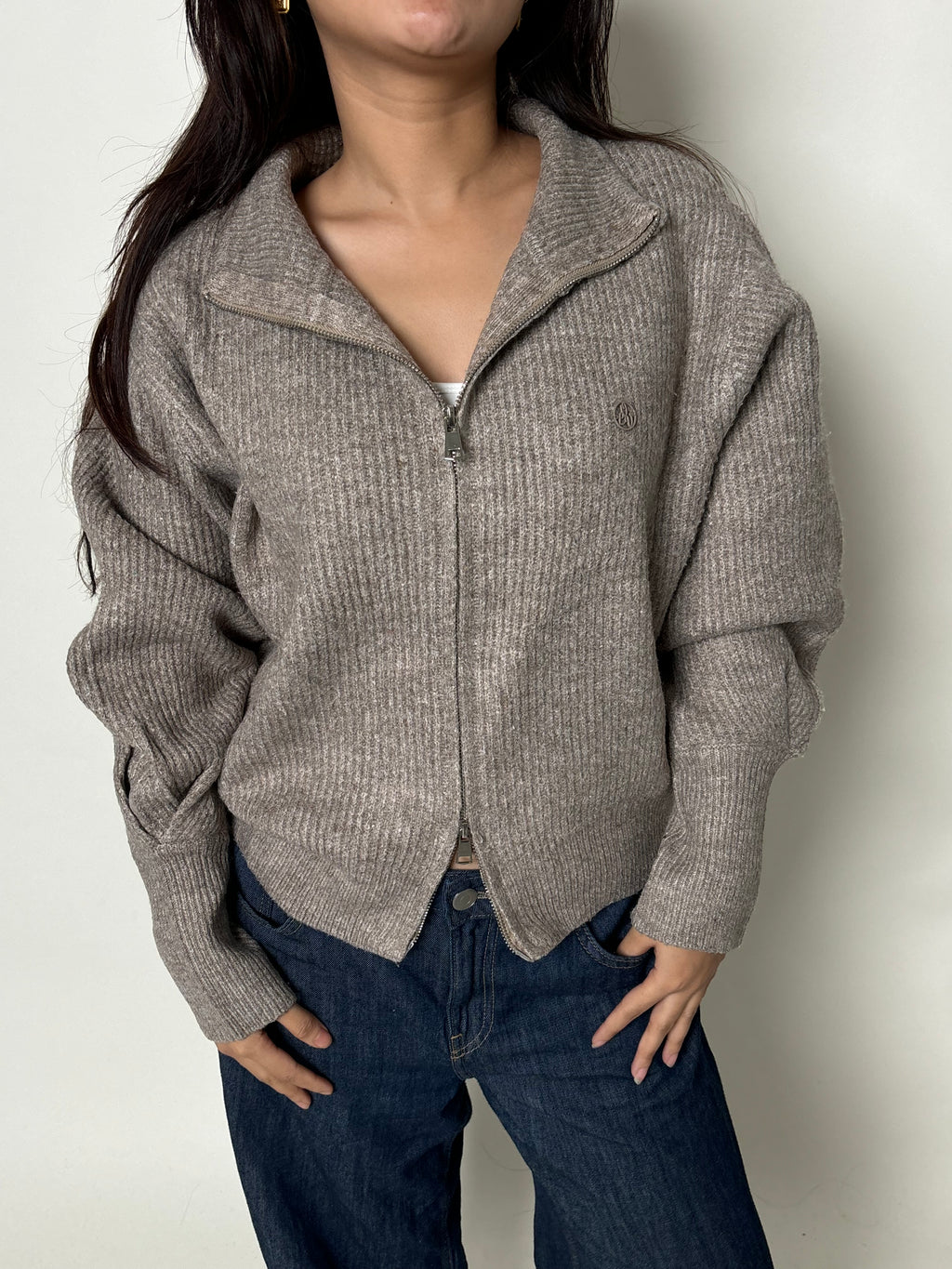 Zipper sweater