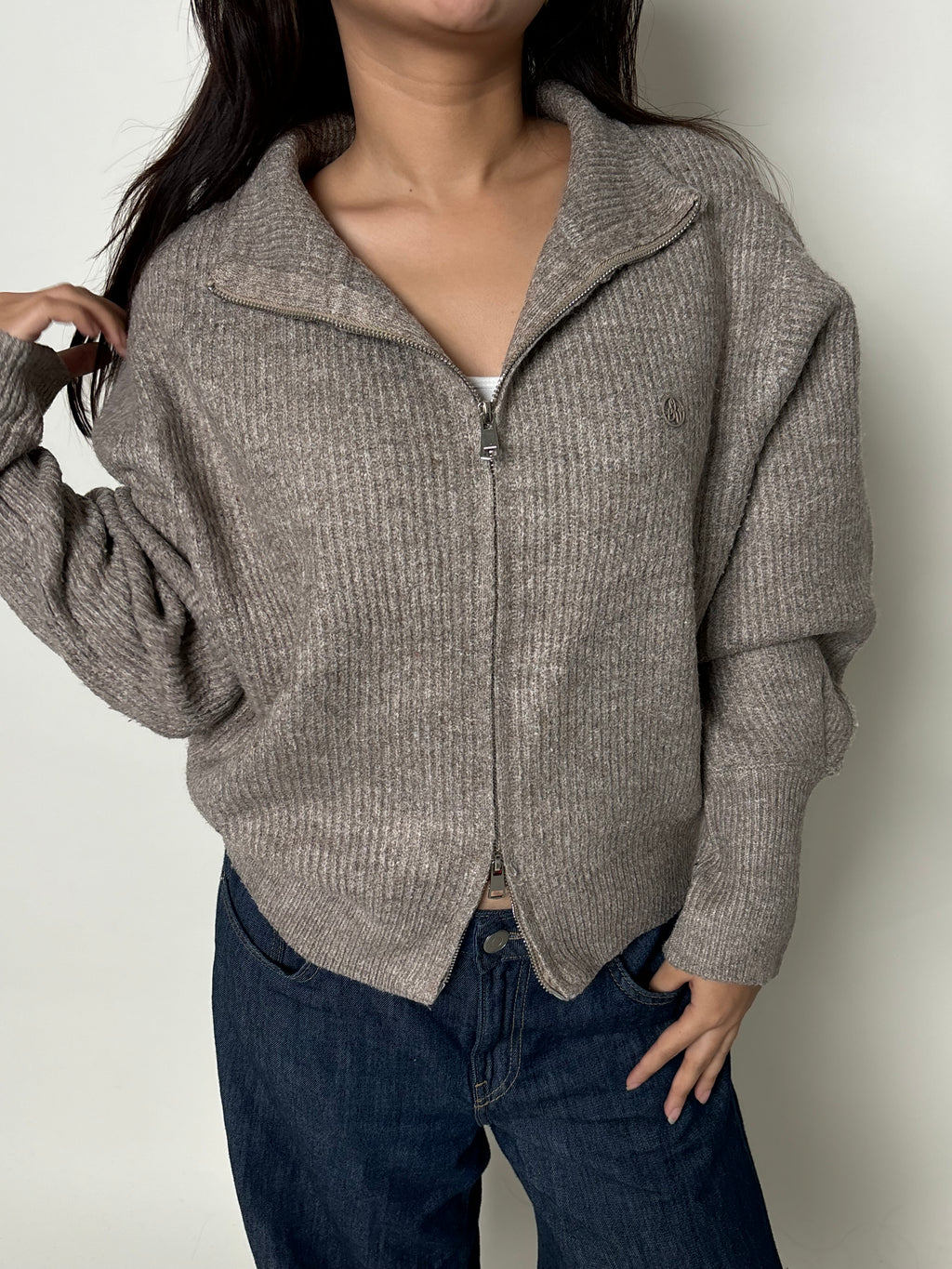 Zipper sweater