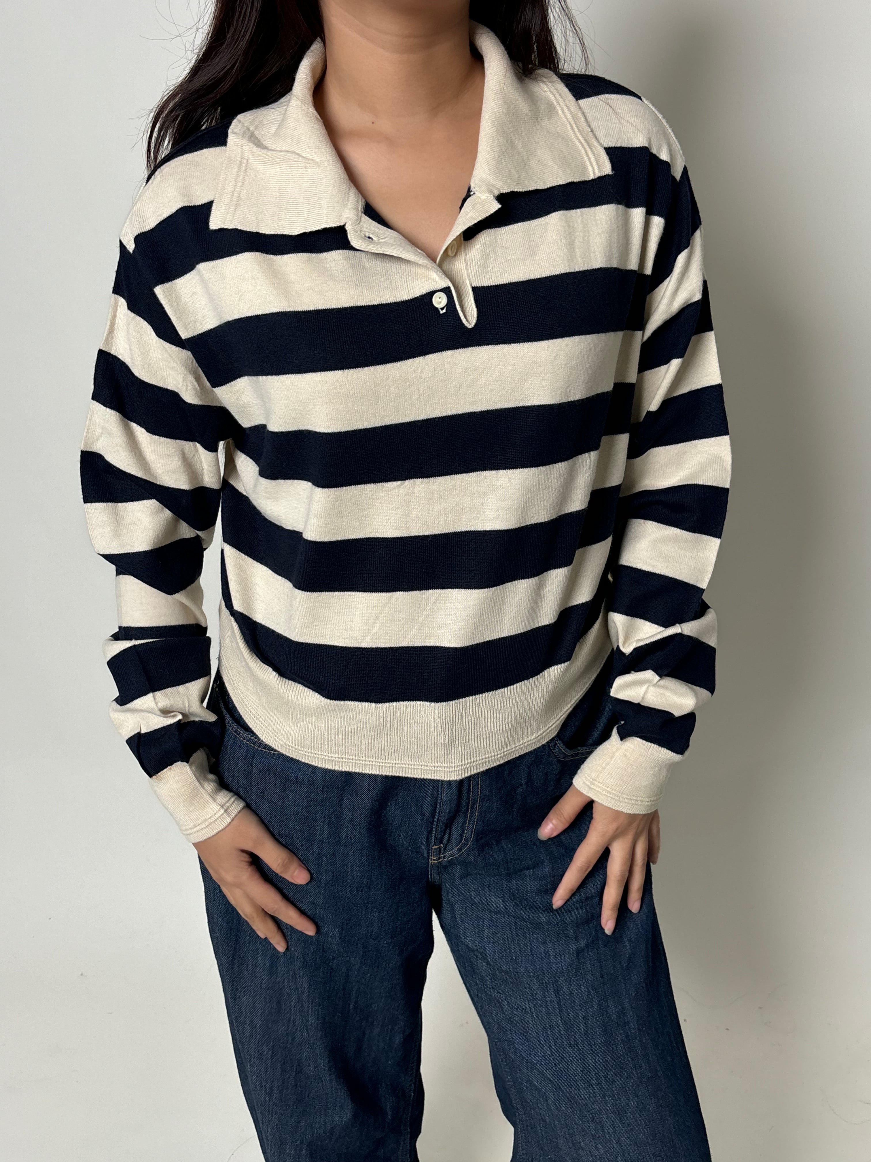 Half buttoned sweater