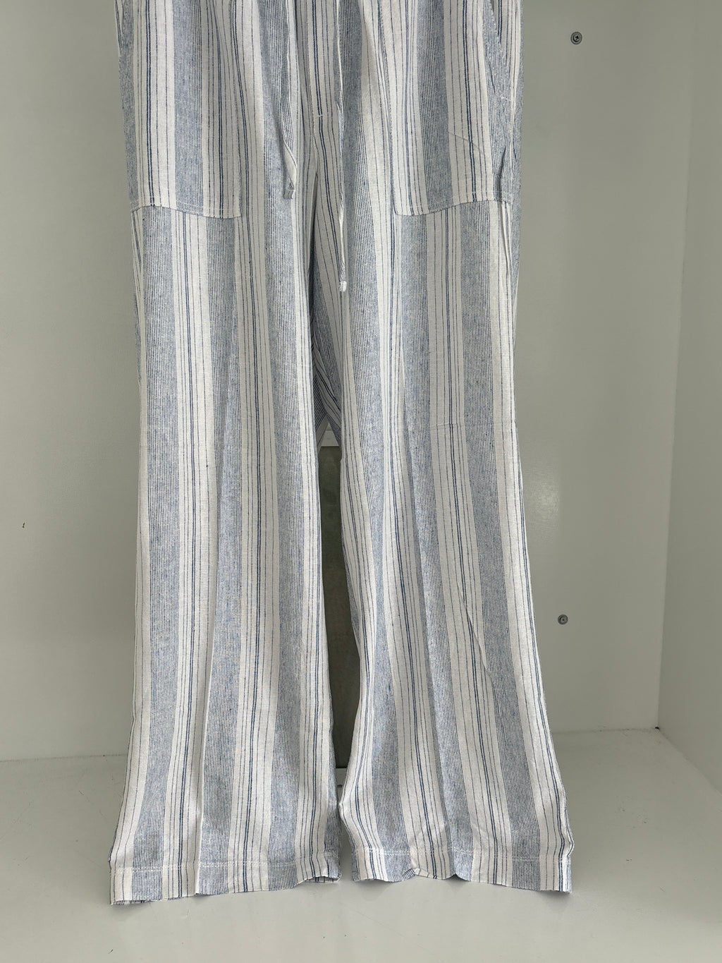 Striped linen trouser