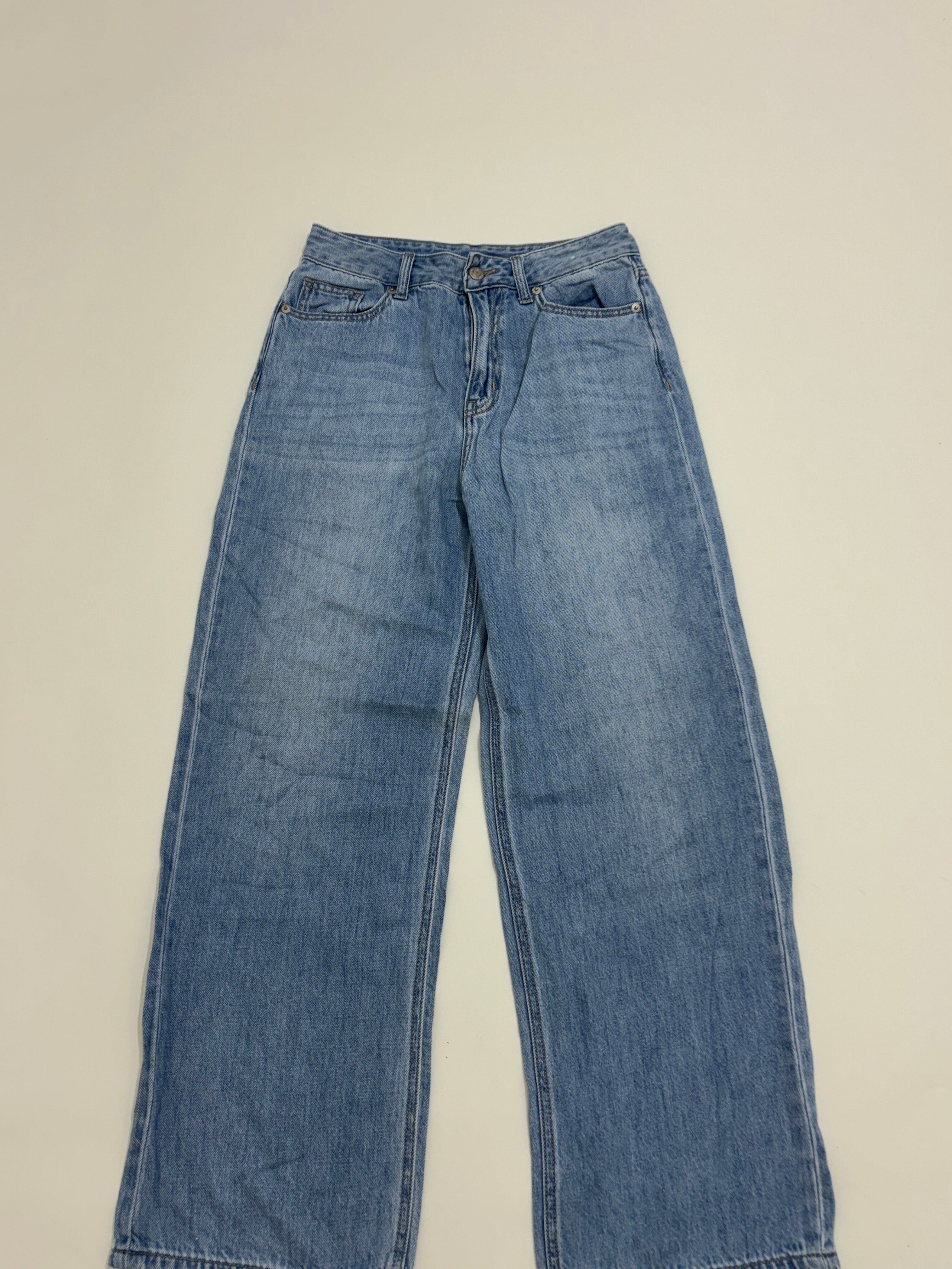 Highwaisted straight fit jeans
